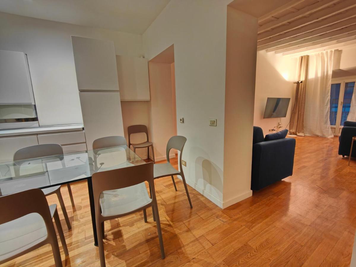 Crocetta - Design Apartment With Terrace Milánó Kültér fotó